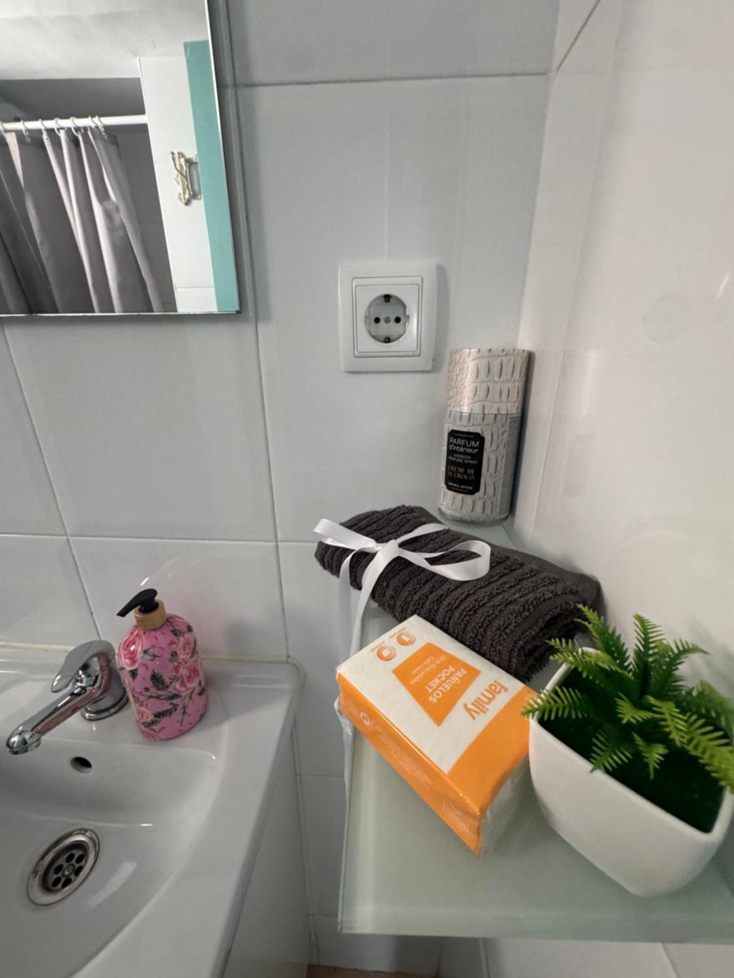 Lindo Y Acogedor Apartamento Grao Playa Gandia Piso 5To Sin Ascensor المظهر الخارجي الصورة
